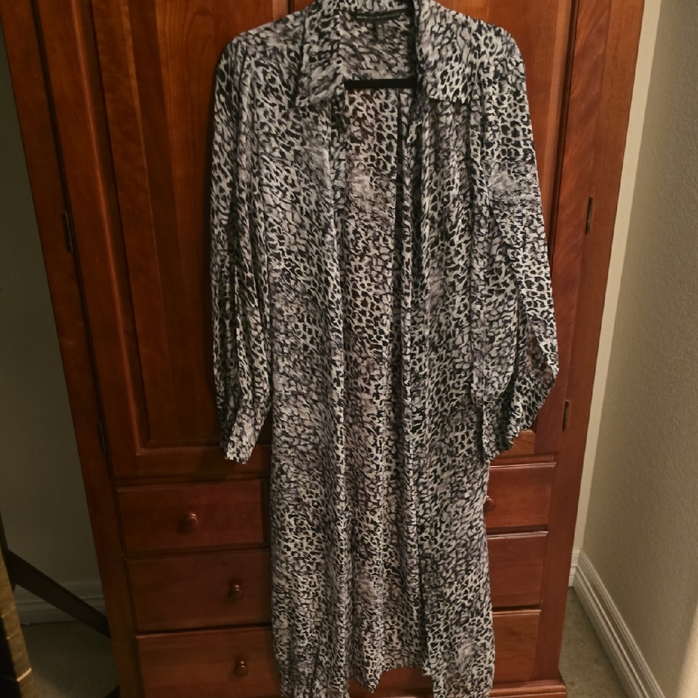 White House Black Market Monochrome Patterned Cardigan